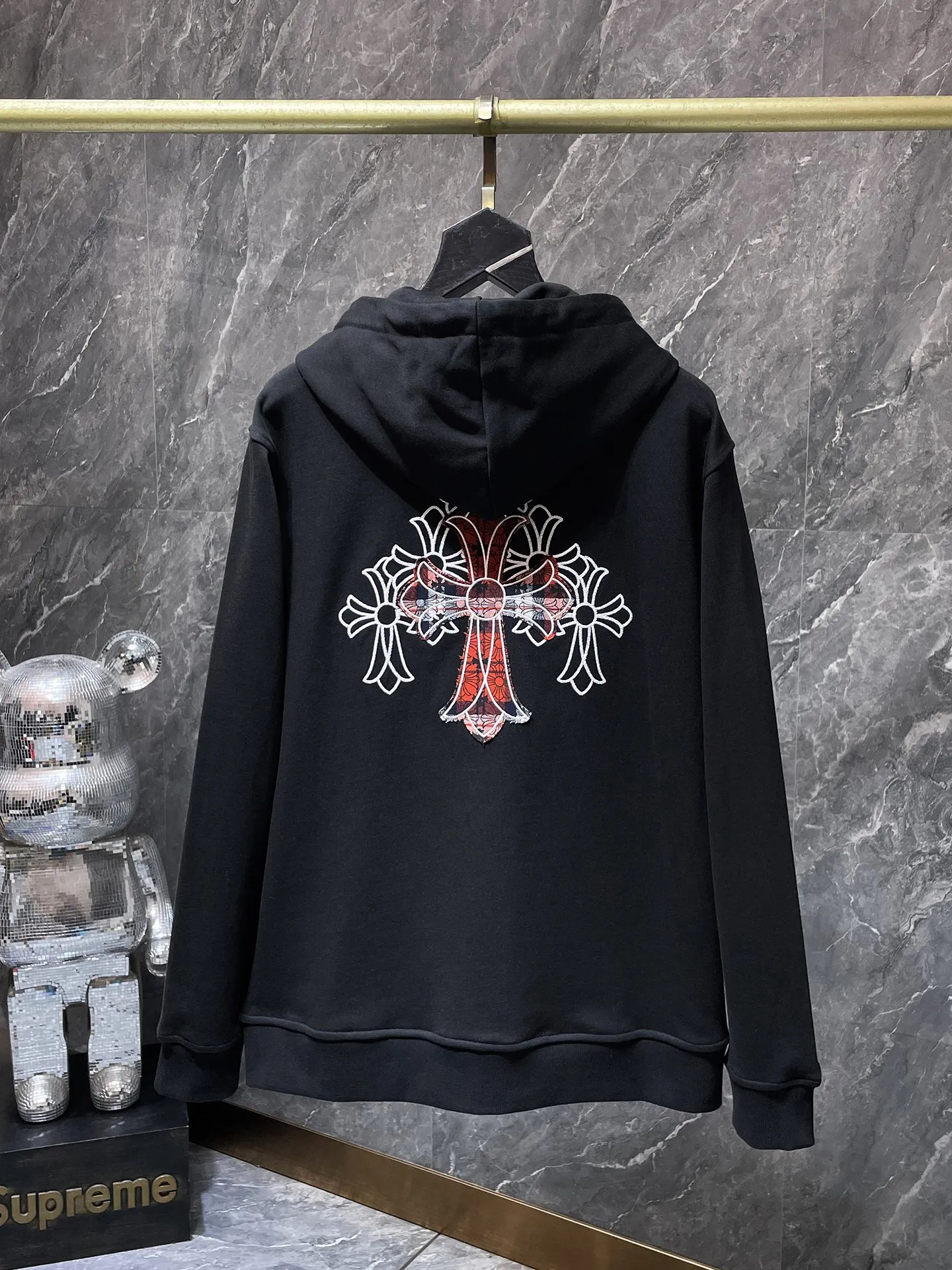 P270 Chrome Hearts Autumn and Winter 2025 Counter Synchronization Chrome Cross Heavy Industry Handmade Patch Embroidered Willow Hooded Sweatshirt Improved Customized Version 1:1 High Weight High Quality Fabric Recommended Color: White Black Size: S, M, L, XL